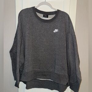 GREY NIKE SWEATSHIRT - 2XL